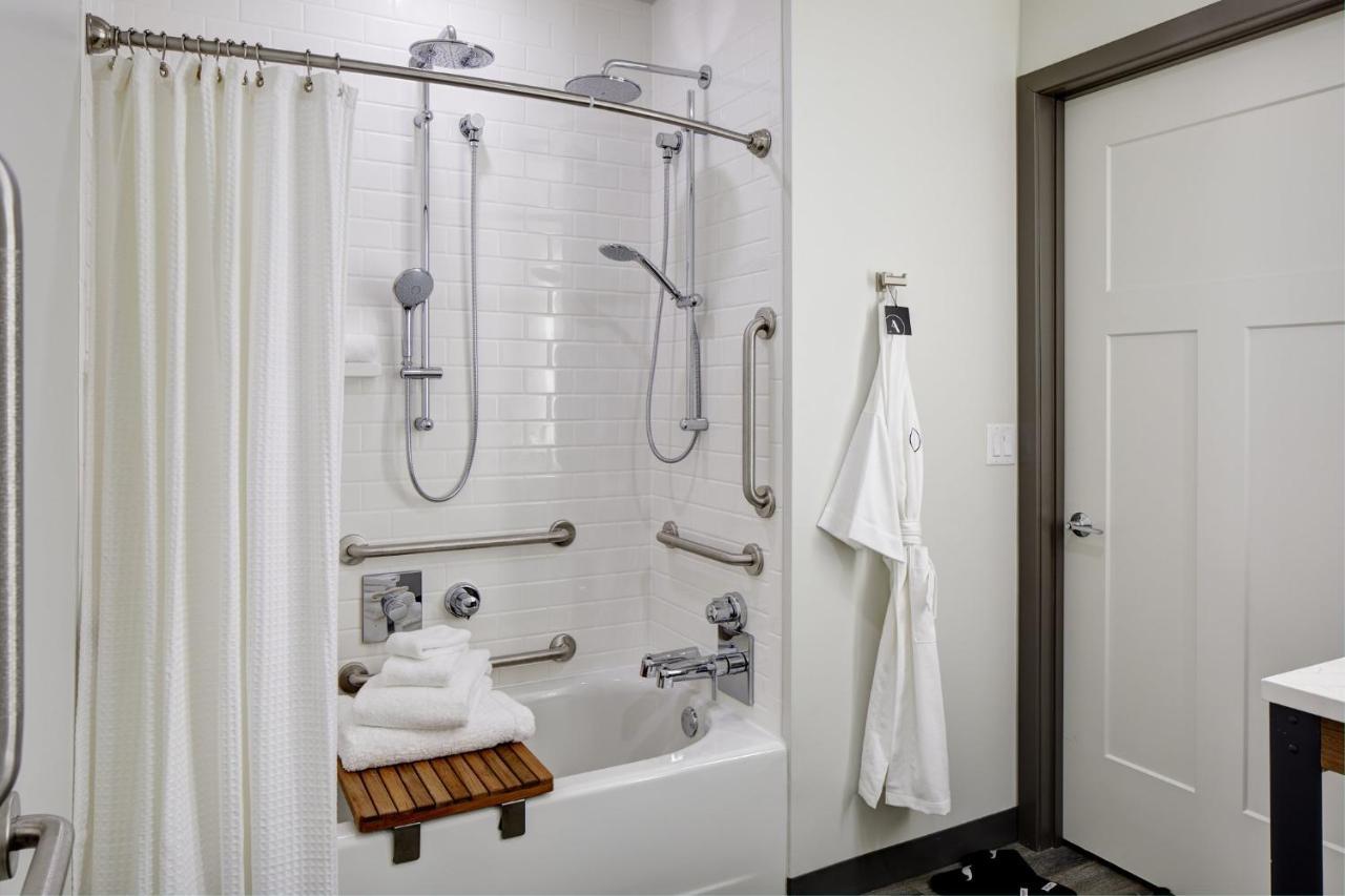 Archer Hotel Boston/Бърлингтън Екстериор снимка