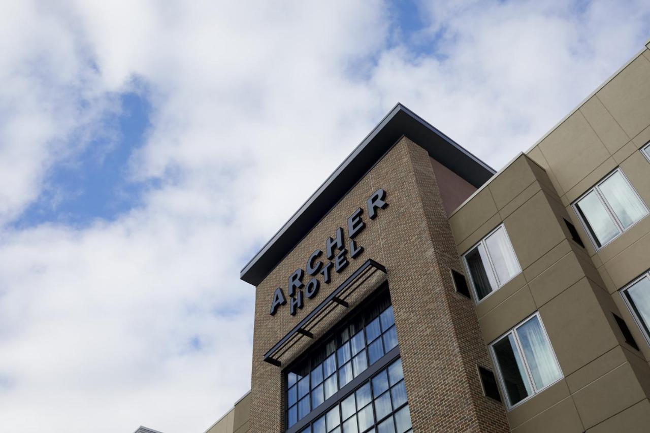 Archer Hotel Boston/Бърлингтън Екстериор снимка